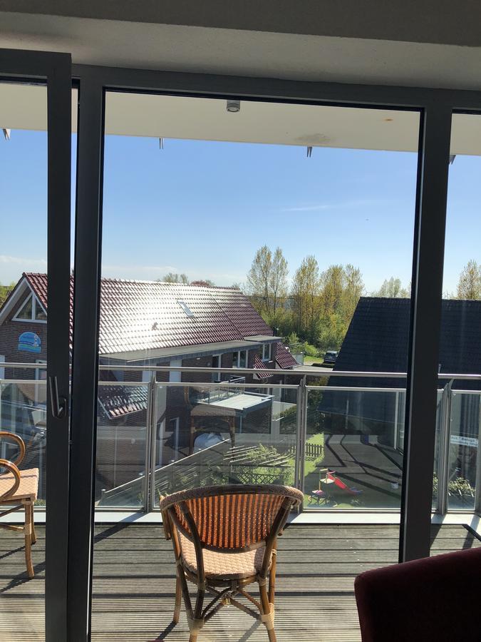 Nordseehotel Benser Hof Am Hafen Bensersiel Esterno foto